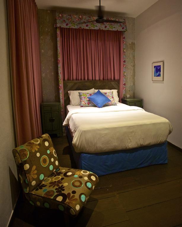 Rabbit Carrot Gun Aparthotel Singapore Cameră foto